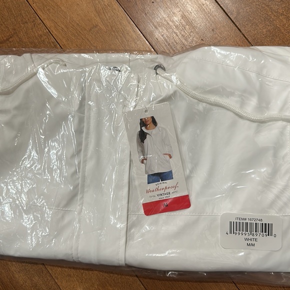 NWT Weatherproof Vintage Ladies' Rain Slicker - Picture 7 of 8